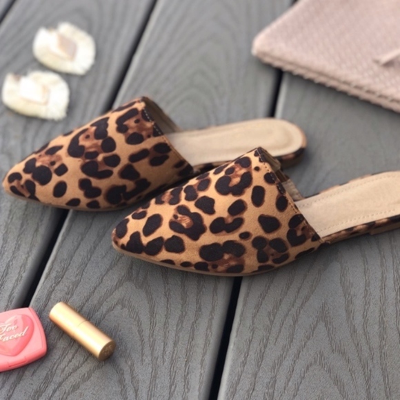 SAVANNAH Leopard Print slip on Mules - Picture 4 of 4
